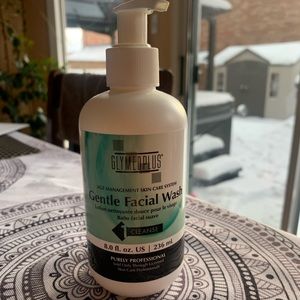 GlyMed Plus Gentle Facial Cleanser